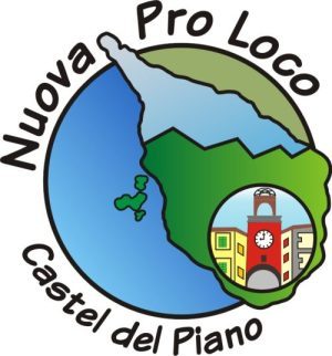 Logo Nuova Pro Loco Castel del Piano APS, Toscana con focus su zona Amiata e immagine di campanile con orologio presente in Piazza Madonna a Castel del Piano